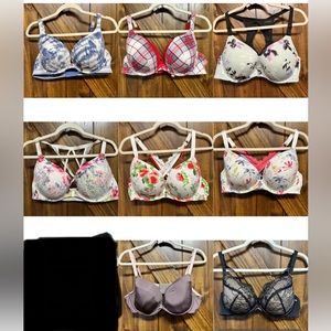8 cacique plunge bras, sold as a lot, 42c, one new, the rest like new!